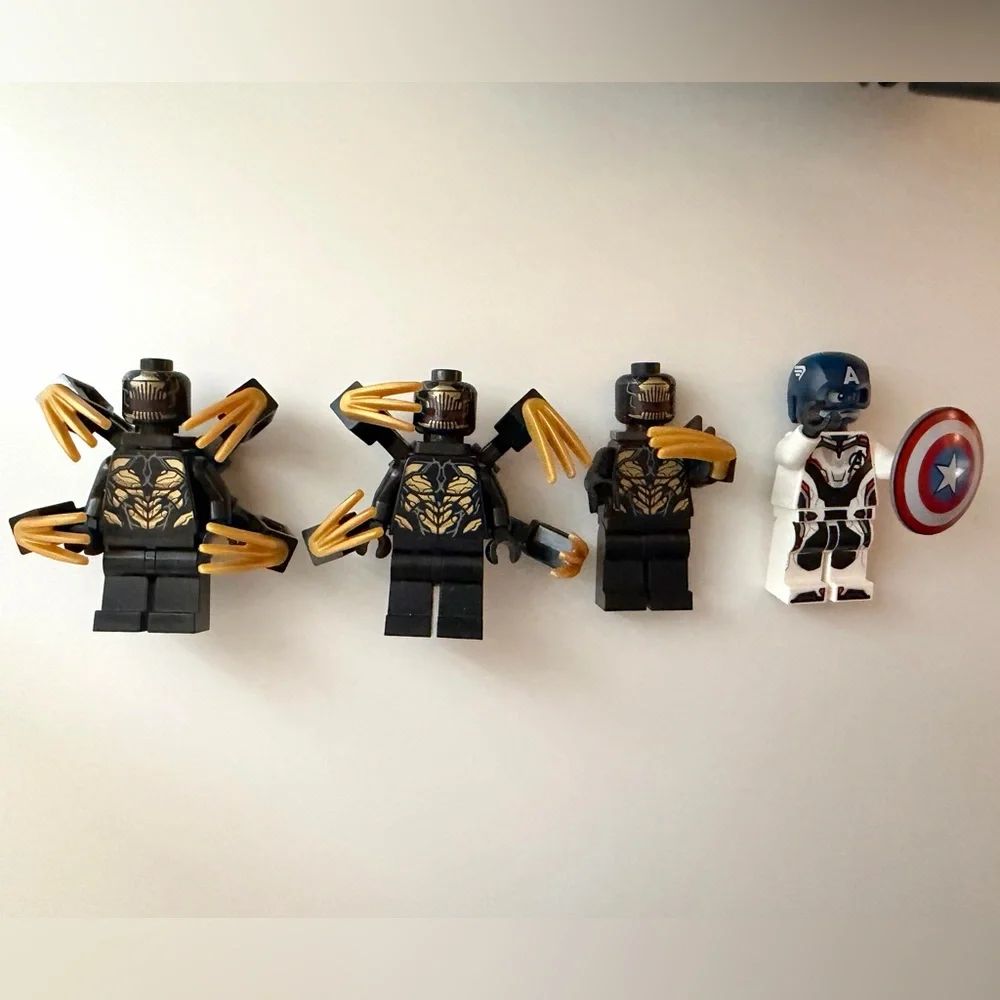 LEGO Marvel Super Heroes Captain America Outriders Attack - #76123 (Retired Set)